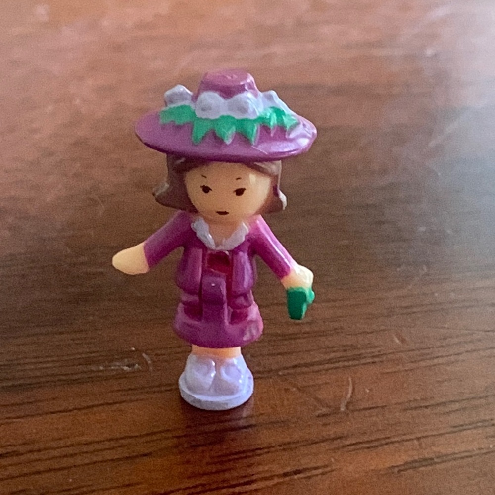 1991 Polly Pocket “Fifi’s Parisian Apartment” Select Replacement Figure